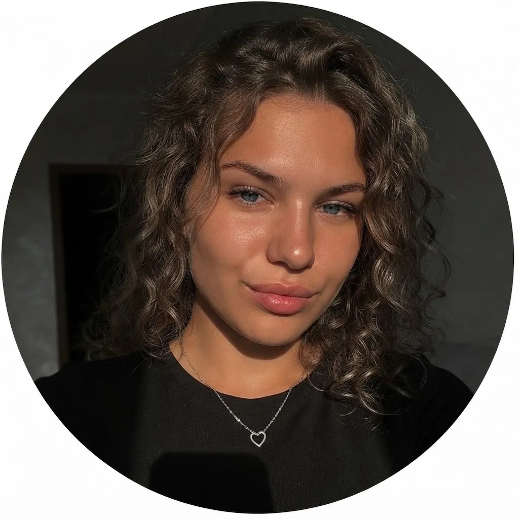 Аліна — авторка Info King